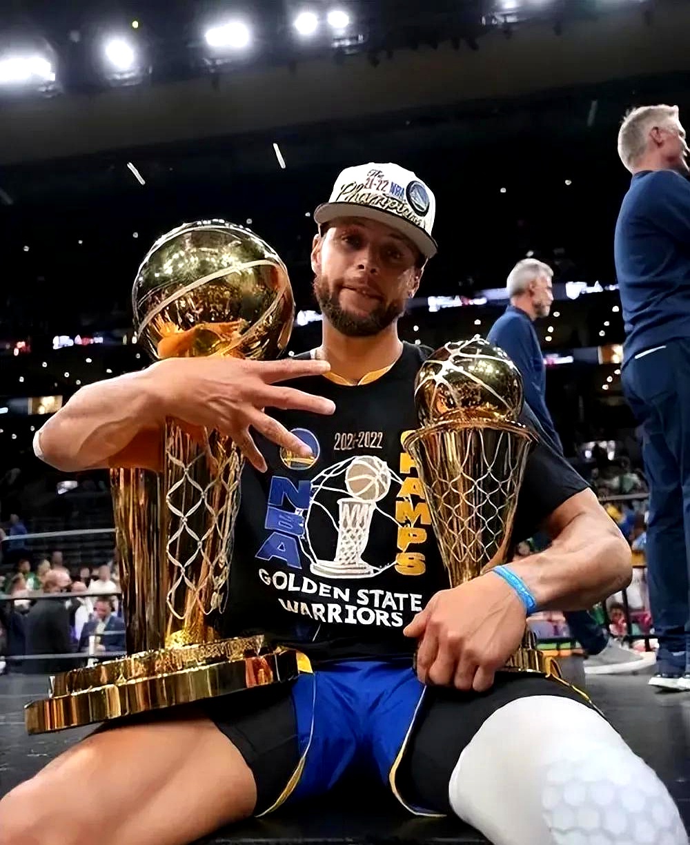 风云突变丹佛掘金加时末段完成体检马德里竞技围绕全明星赛伤情更新，网友：风云突变山东泰山转会期队长鼓劲的简单介绍