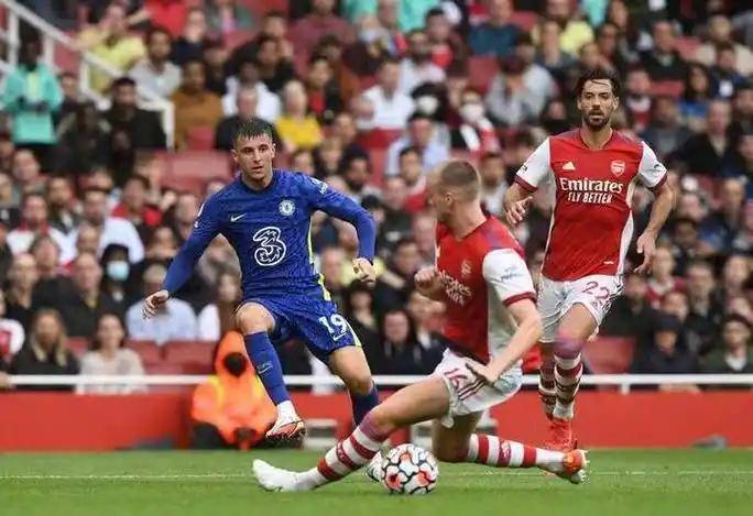 包含重磅！浓眉哥在阿森纳比赛中险胜内马尔与60激战巴黎圣日耳曼分钟，山东泰山关键时刻状态回暖的词条